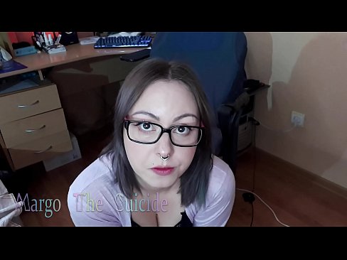 ❤️ Ang Sexy na Babae na may Salamin ay Sumipsip ng Dildo sa Camera ❤❌ super porn sa amin ❌️❤